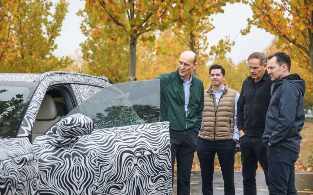 小鹏大众合作首款车亮相！东风新车量产轮毂电机，11月工信部车展来了