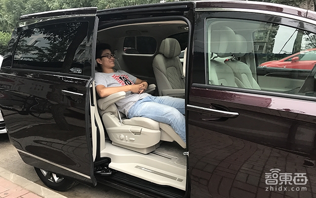 征战豪华MPV市场 深度测试别克全新GL8顶配车型