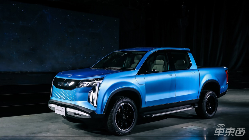 英伟达CES秀肌肉:要帮奔驰建立元宇宙工厂,云游戏服务登陆比亚迪