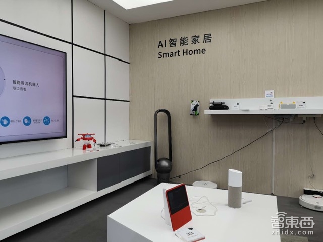 智能语音产业井喷：AI音箱与蓝牙音箱同场“互撕”