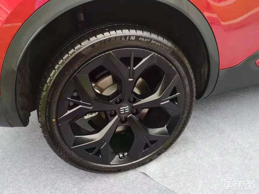 天际ME5增程式SUV发布！售价14.99~15.99万元，NEDC续航1012公里