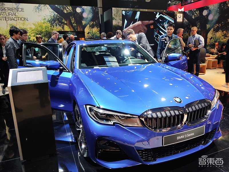 5G折叠屏彻底引爆手机新革命!48小时逛遍巴展纯干货