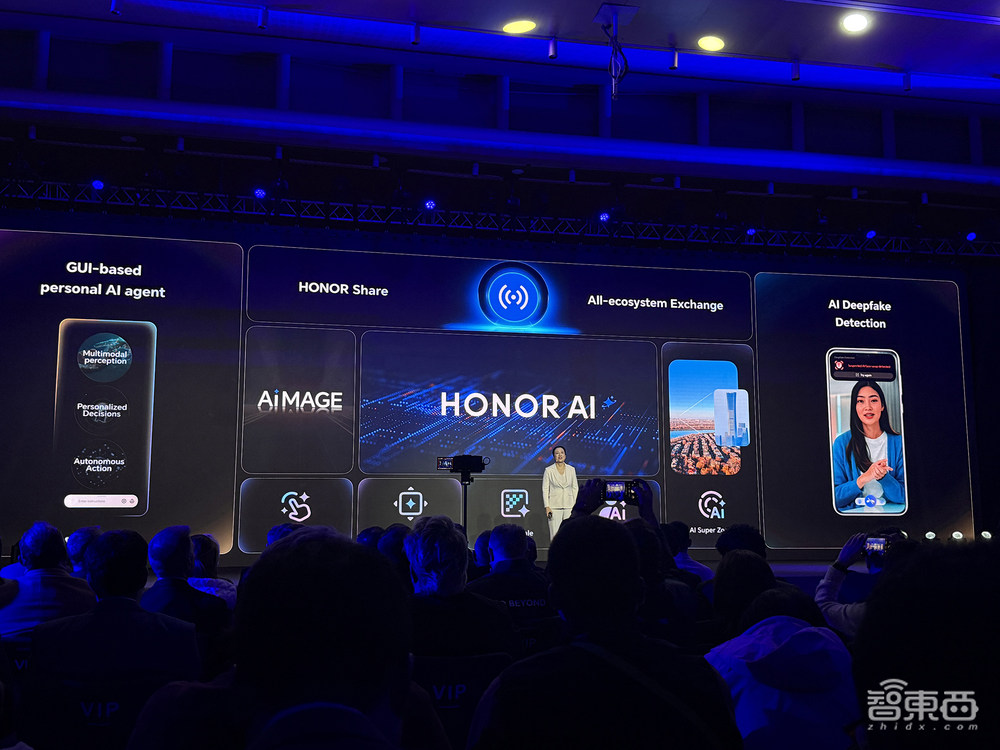 AI爆火MWC!AI OS席卷手机PC,国王点赞荣耀华为,中国企业霸场