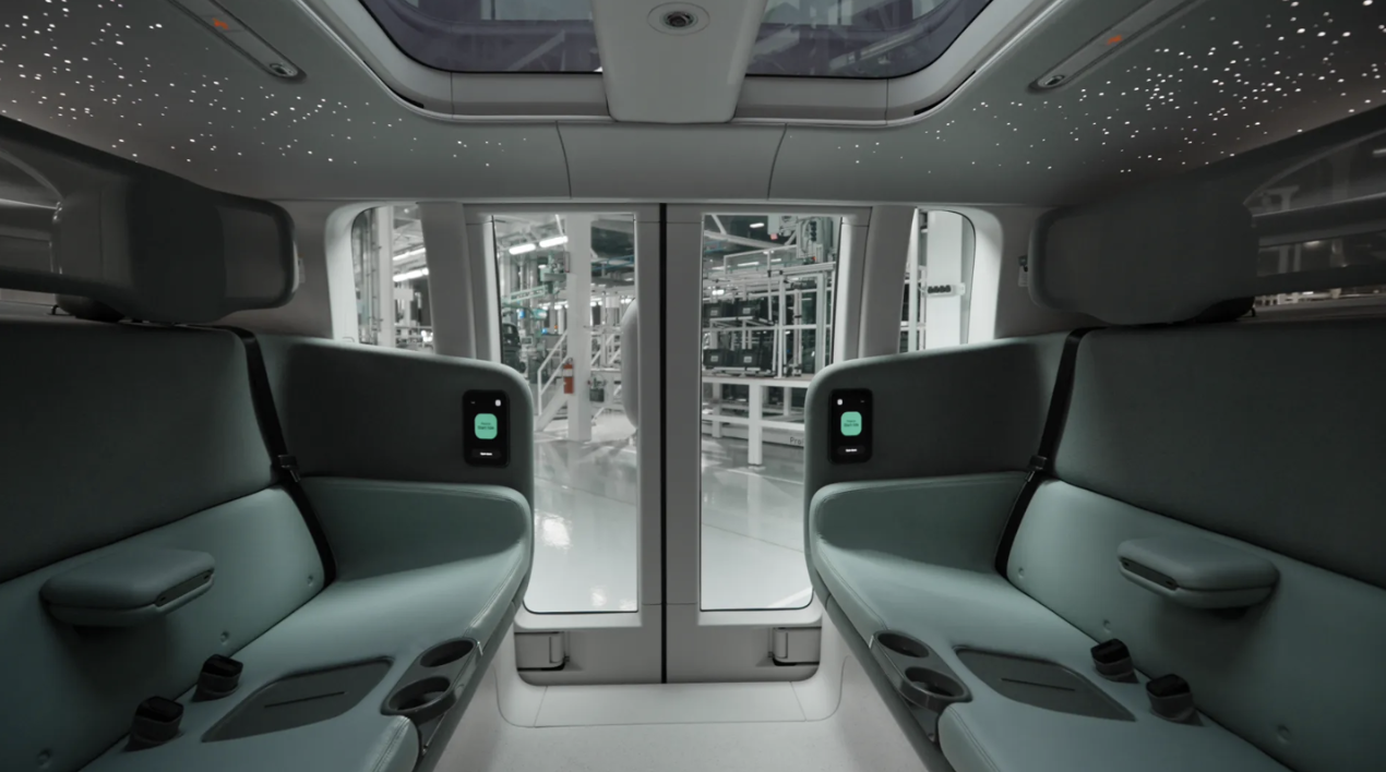 亚马逊Robotaxi公司推新车：没有踏板方向盘，瞄准规模商业化布局