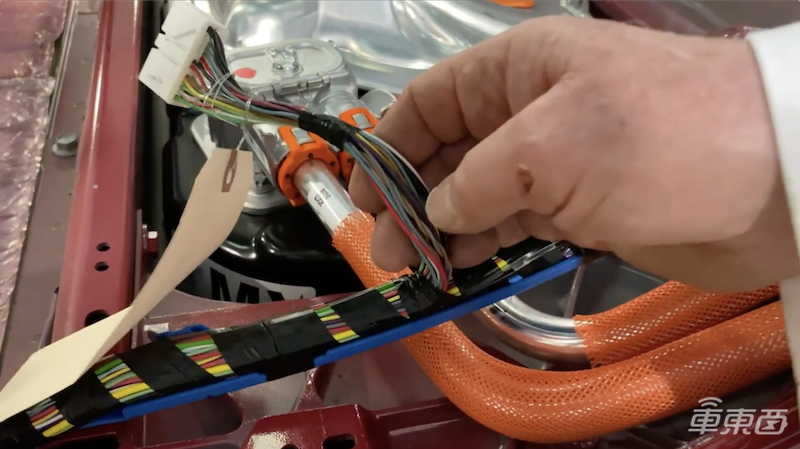 特斯拉Model Y拆解:线缆排布更规整 整体长度或仍在1公里以上