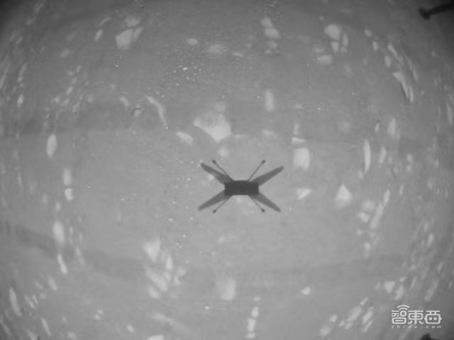 80秒飞100米!NASA火星直升机完成第三次试飞,比地球测试速度更快