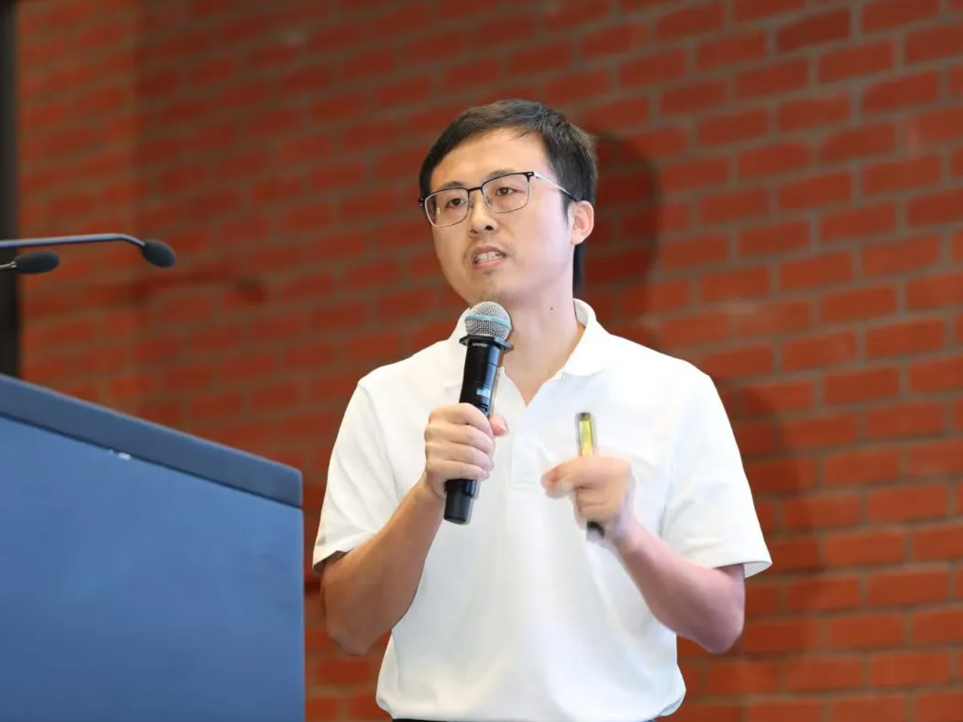 成立不到5个月，深圳机器人公司拿下亿元级融资