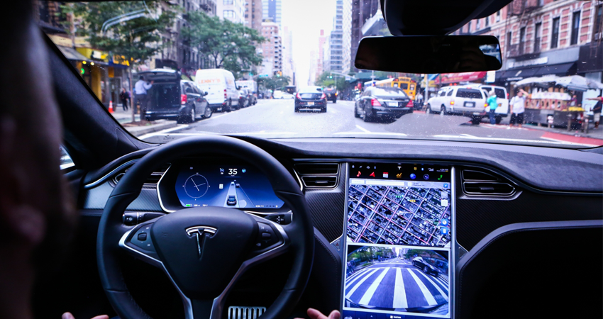 特斯拉软件更新面临监管新要求：OTA需备案，FSD停用保密协议