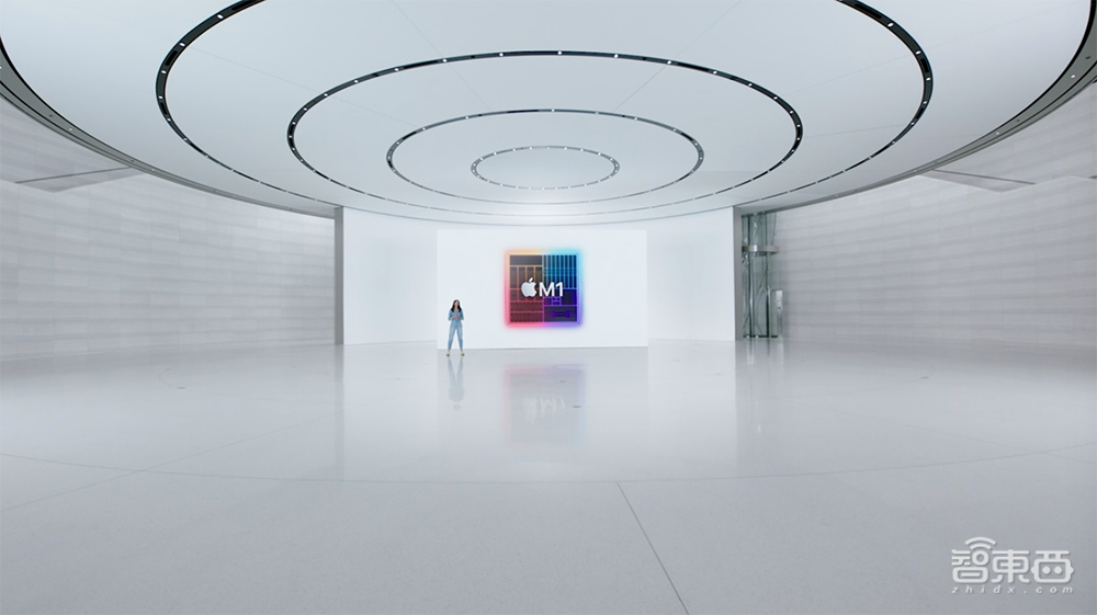 苹果M1芯片“杀疯了”!库克化身偷“芯”特工,造就最强iPad