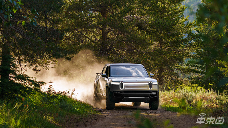 Rivian获13亿美元融资,福特亚马逊加持 能挑战特斯拉吗?