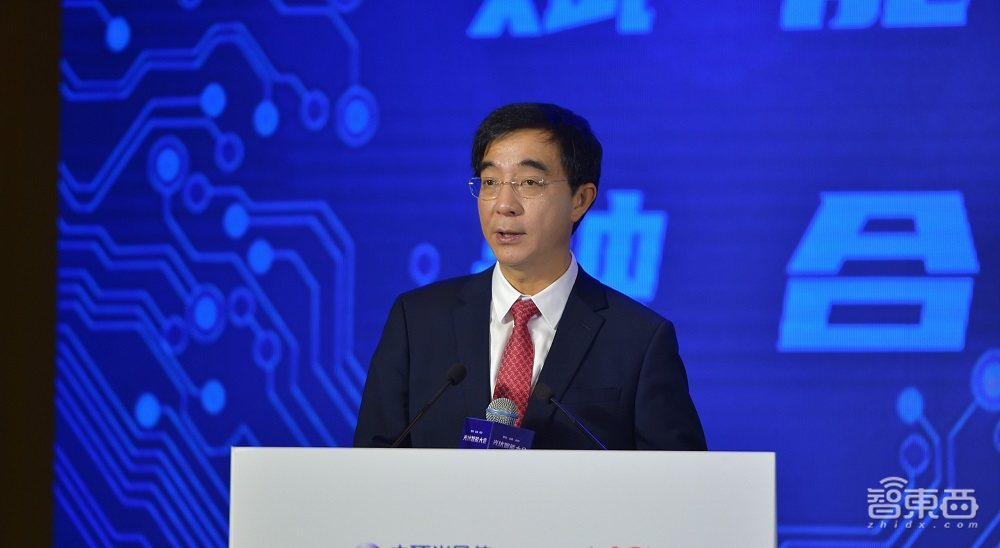 光伏智能化组织在天津成立，中环股份解读晶片加工智慧工厂设计心经