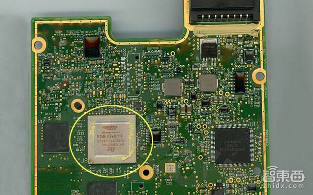 特斯拉捅翻了马蜂窝!自动驾驶芯片战争爆发