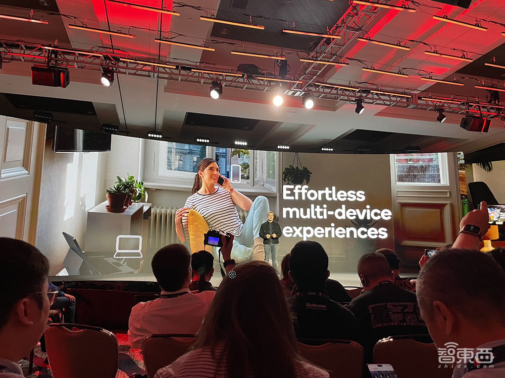 高通甩出最强芯片三件套！手机跑100亿参数大模型，PC芯片逆袭苹果英特尔