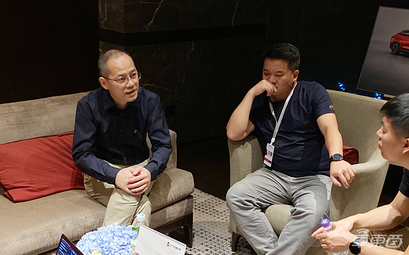 对话广汽蔚来CEO:150人上阵造车,如何挣钱?