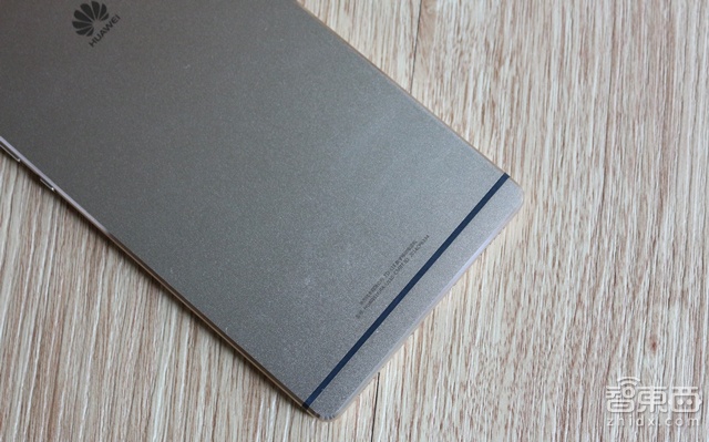 要颜值还是要性能?华为P8上手体验