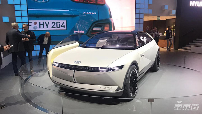 BBA秀电动车、自主车企不甘示弱!“汽车工业奥运会”的电动化变革