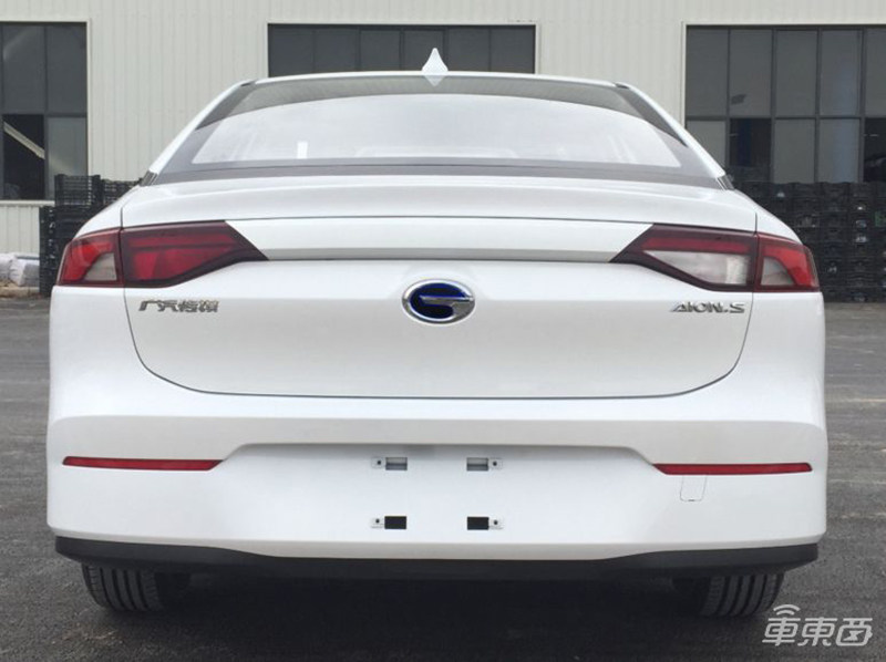 “等等党”的福利来了!这21款新能源车即将上市,最多能跑664公里