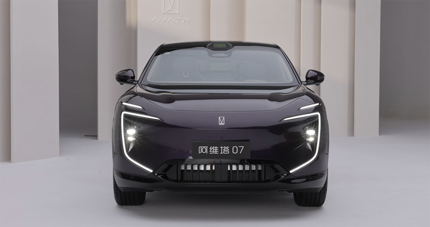 阿维塔07差异化竞争Model Y!标配华为智驾,将两个零重力座椅搬上车