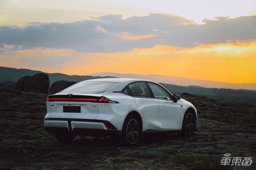 长安版“Model 3”上市！最远续航705公里，18万起售