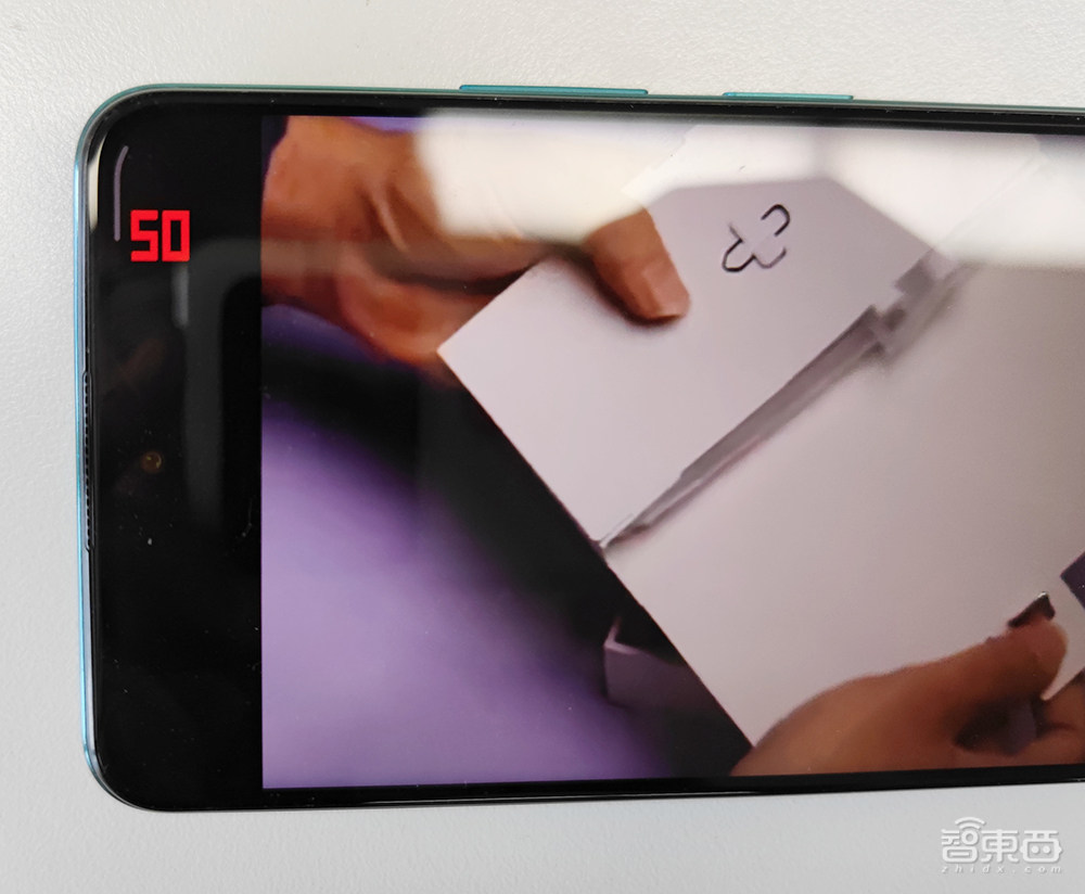 Redmi Note 10 Pro首发体验:67W充电下放,LCD为何能胜OLED?