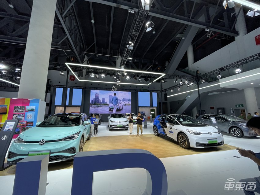 成都车展首日：比亚迪长城正面过招，合资车企且战且退