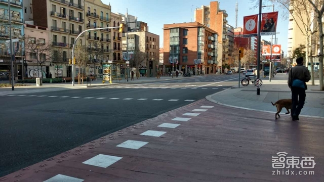 MWC落幕手记:不务正业的手机厂商 回归通信的巴展