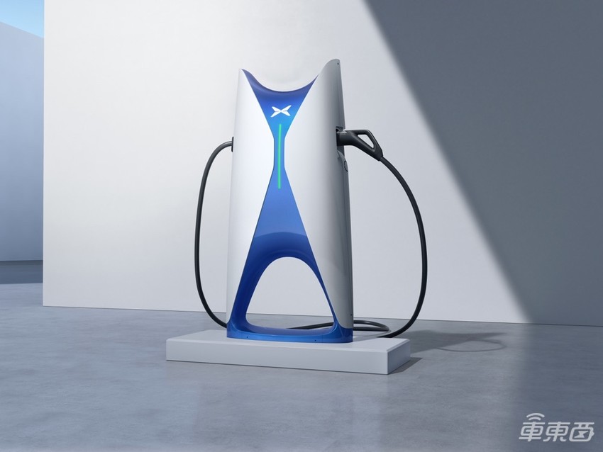 蔚小理新车最强剧透：三款40万级大型SUV，配置武装到牙齿