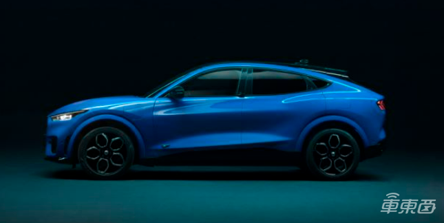 福特野马纯电SUV上市 26.5万起售，全系搭载比亚迪电池