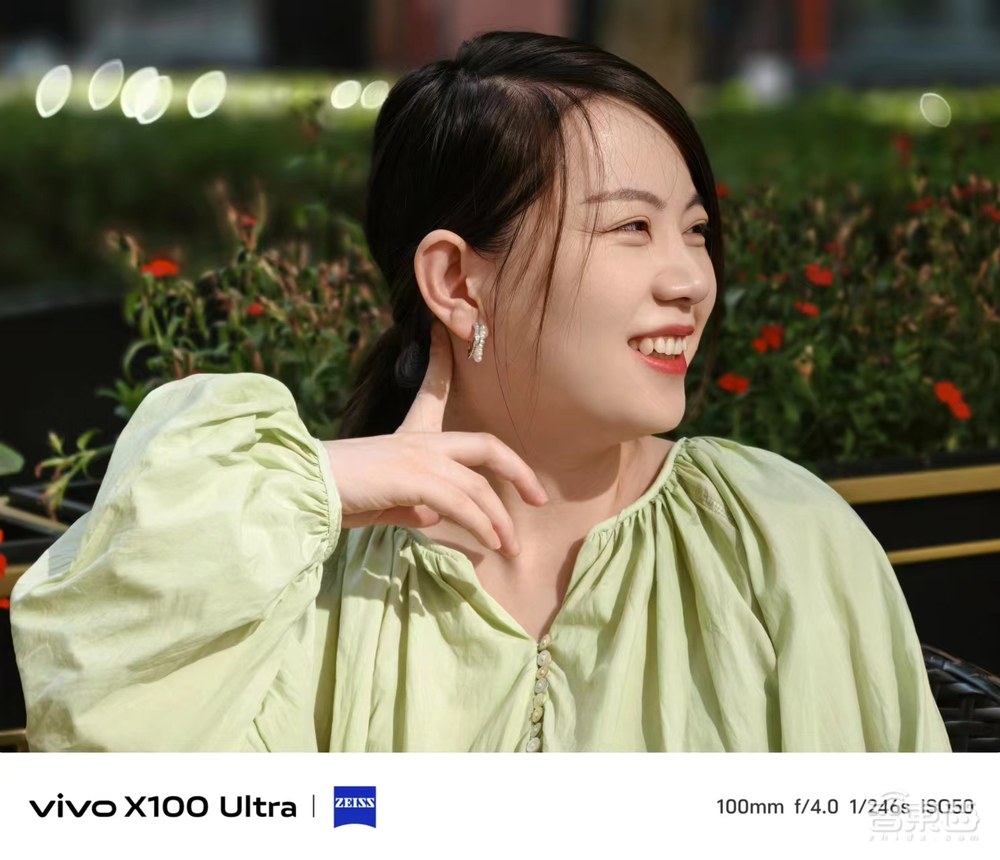 vivo X100 Ultra深度体验:人人随手拍大片,蓝心小V比Siri更能干