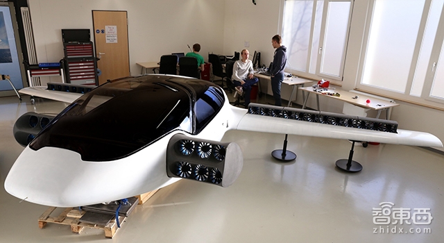 投完特斯拉又投飞行汽车 腾讯领投德国创企Lillium