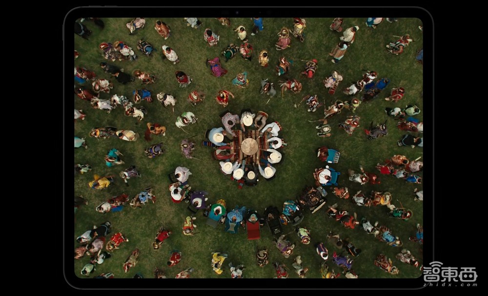 深度解密:苹果只讲了3分钟的这块屏,将引爆千亿市场