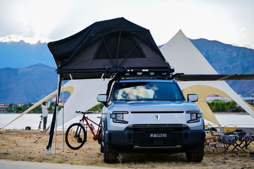 新能源硬派越野迎来新玩家，深蓝G318 17.59万开卖，集成16种驾驶模式