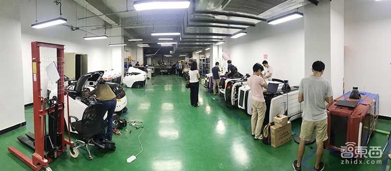 对话智行者CEO张德兆:无人扫地车租一年,顶6个环卫工