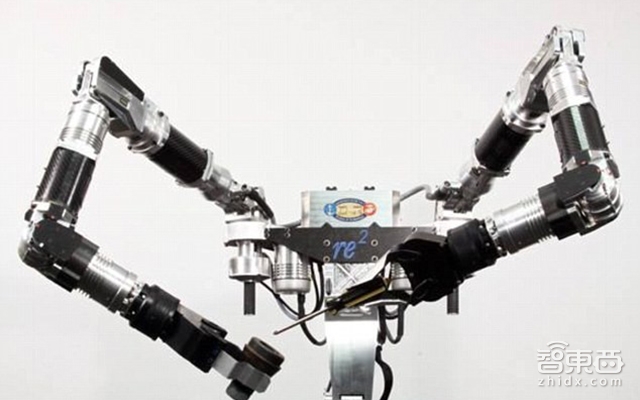 智东西晚报:高通将推全新VR一体机方案 苹果西雅图研发中心主攻AI