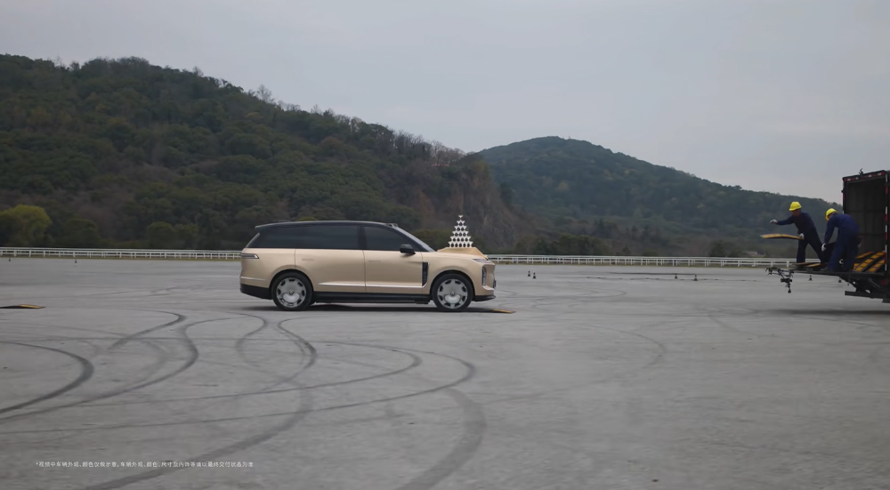 最高65.8万!李斌甩出最贵SUV单挑所有MPV