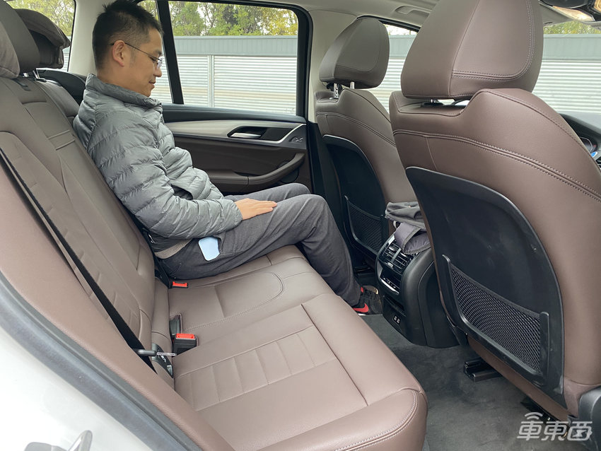 抢先试驾宝马纯电SUV iX3：iPhone就是车钥匙，带阿里腾讯上车