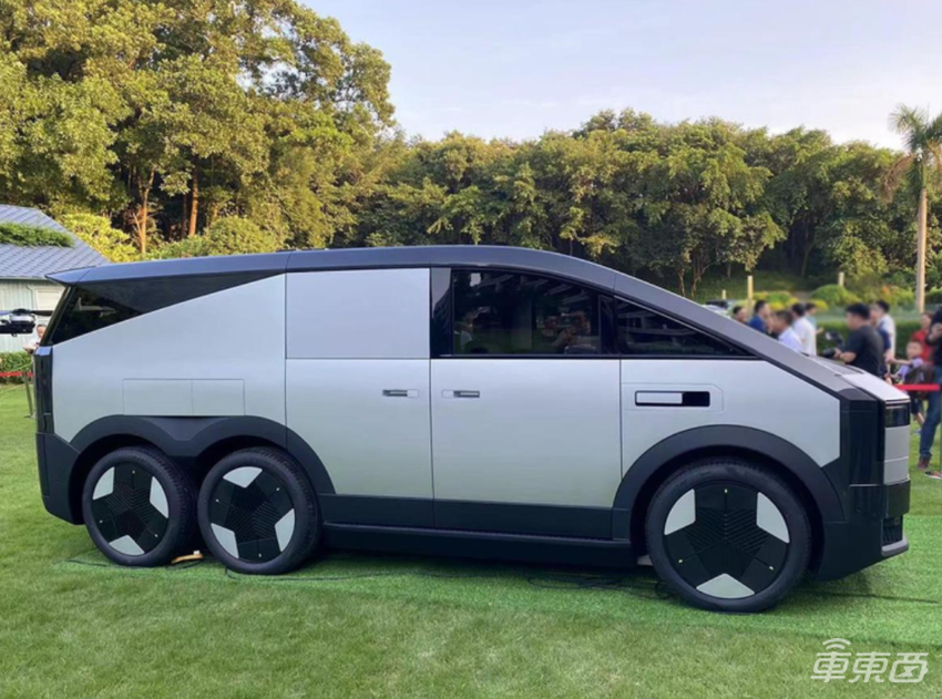 小鹏地空两用汽车亮相!售价不超200万,2026年交付