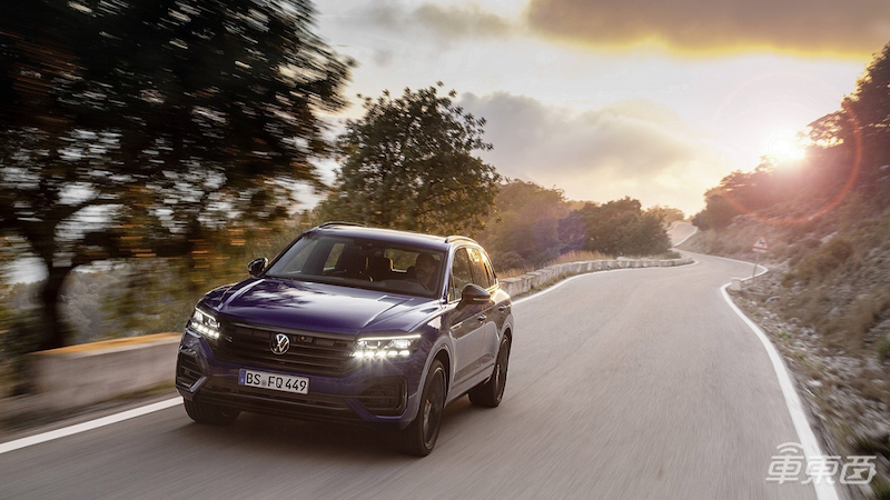 大众发布多款新车 途锐、高尔夫齐推插混版，ID.4下半年首发
