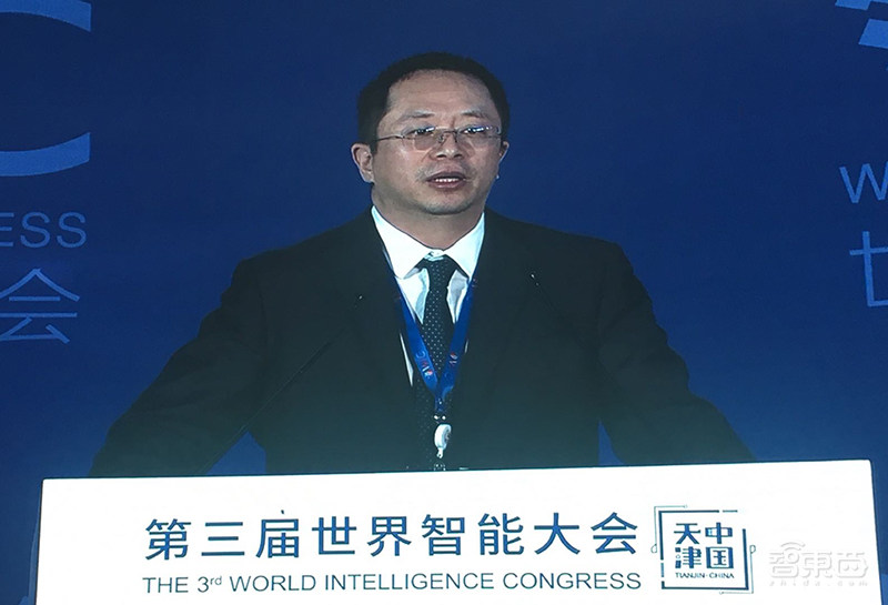 世界智能大会现场干货！柳传志王坚周鸿祎抢风头，北大浙大校长齐上阵