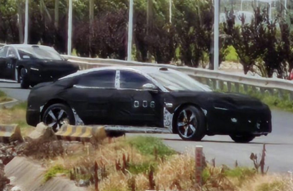 小米SU7加长版实车曝光!车长或达5米2,三款新车正在路上