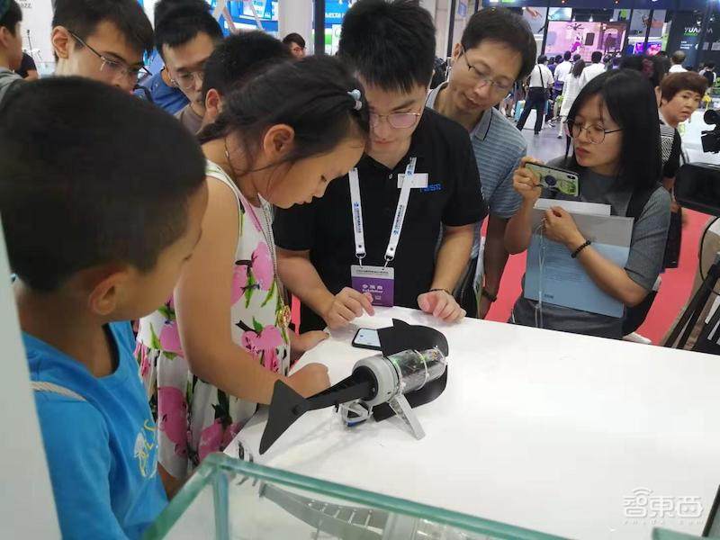 逛遍世界机器人大会，七大吸睛选手盘点