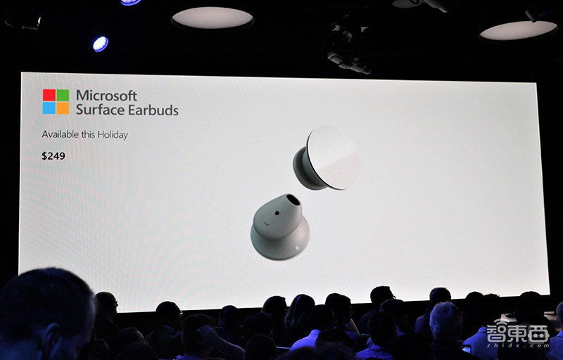 微软双屏手机和PC登场！连甩七款Surface硬件，首用安卓系统