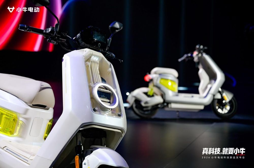 对话小牛电动CEO与创始人：”造AI好车”时代开启，十年数据积累迎来爆发