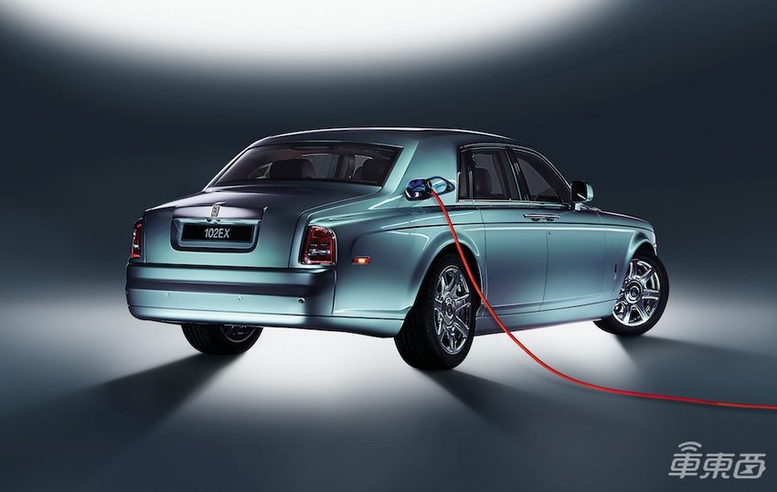 挂绿牌的劳斯莱斯来了！价格比库里南便宜，老板来一台？