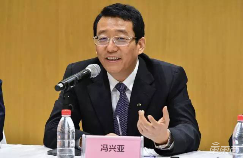 直击两会｜超16名车圈大佬提议，智能汽车未来这么搞