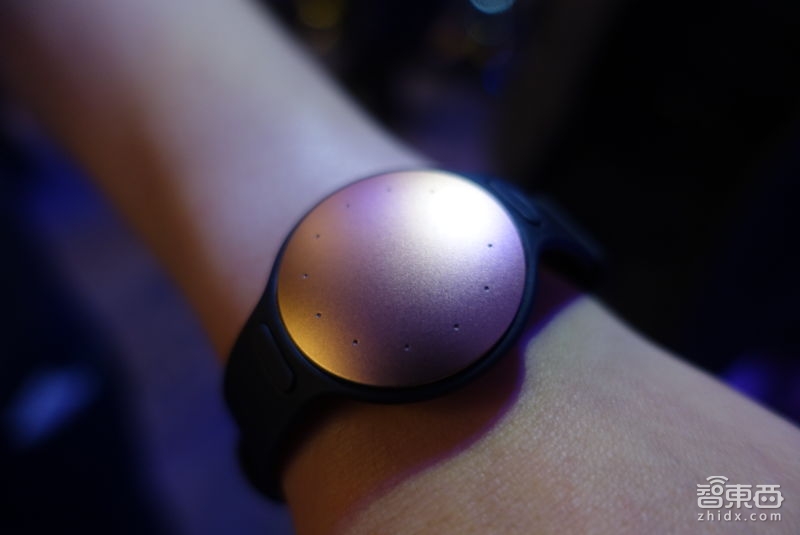 Misfit新手环Shine 2发布:个头更大 卖799元