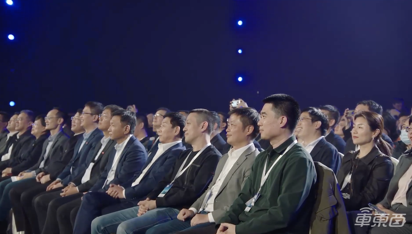 21.59万元起!小米汽车开卖