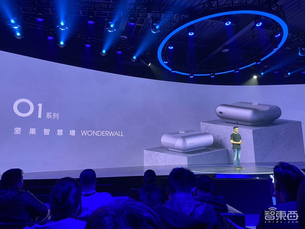 对话坚果投影高管:解读超短焦技术创新路径,家用投影迎来新的增量市场