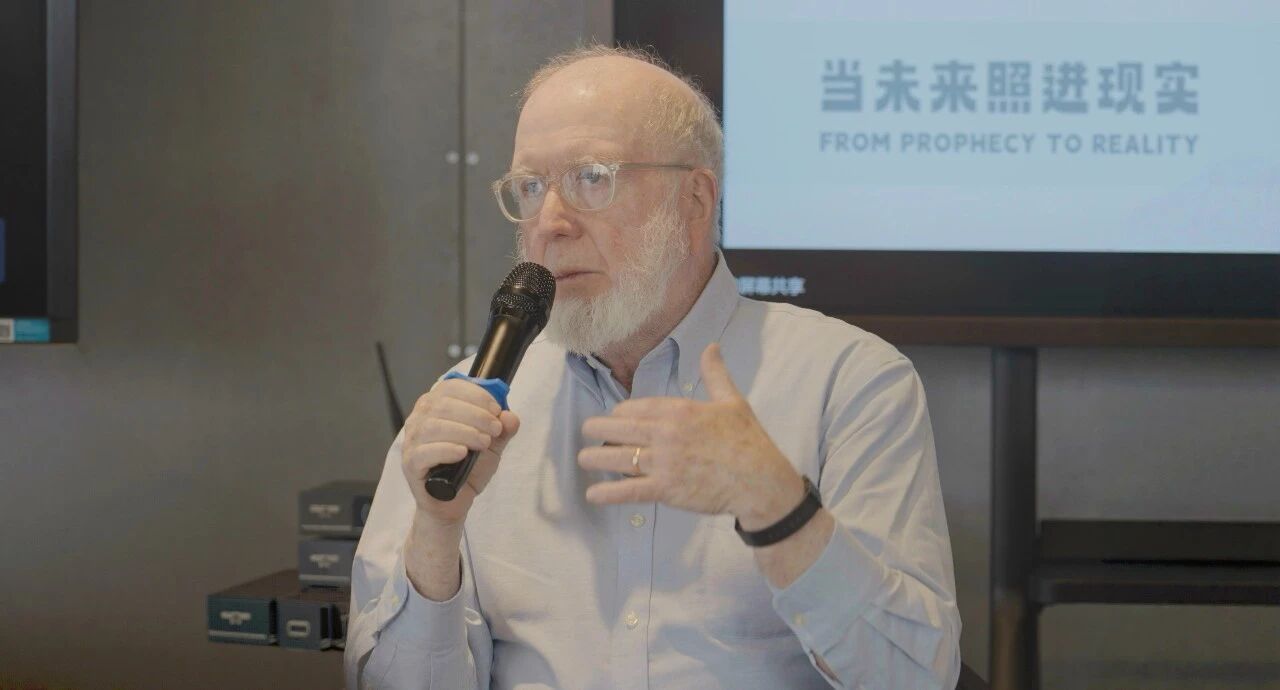 未来医生对话凯文·凯利:人类突破120岁的技术密码是什么?