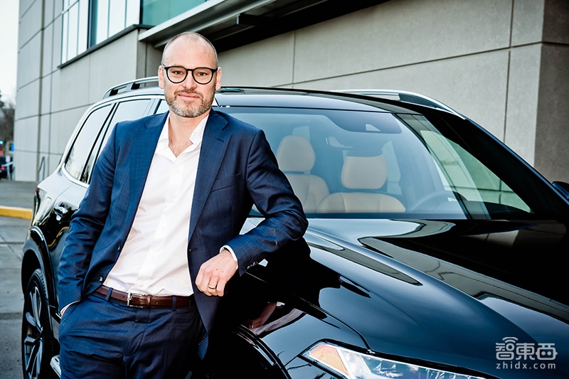 年度最炫科技HoloLens首体验 微软和沃尔沃到底做了啥?